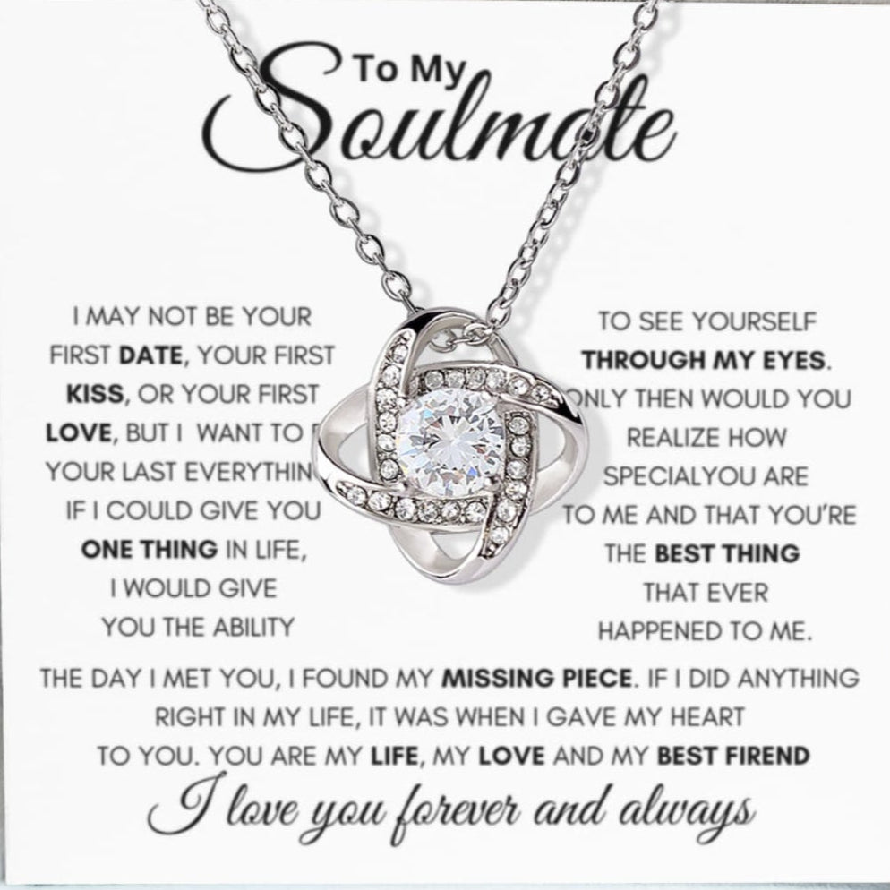 Soulmate Your First- Love Knot in Rotating Rose Box
