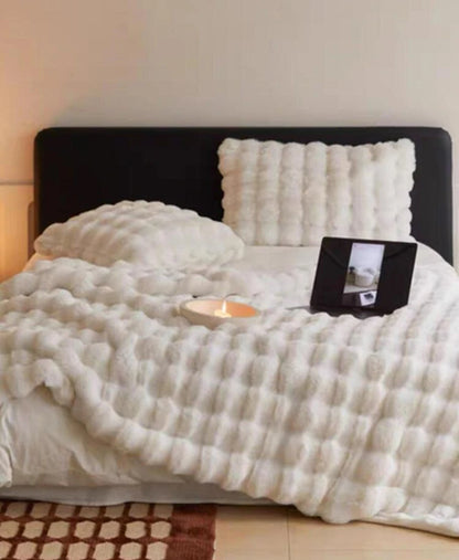 CloudSoft™ Faux Fur Blanket