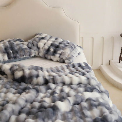 CloudSoft™ Faux Fur Blanket